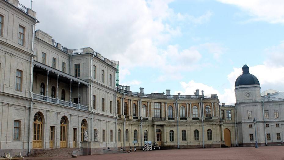 Реставрация Гатчинского дворца обойдется бюджету Петербурга в 135 млн рублей