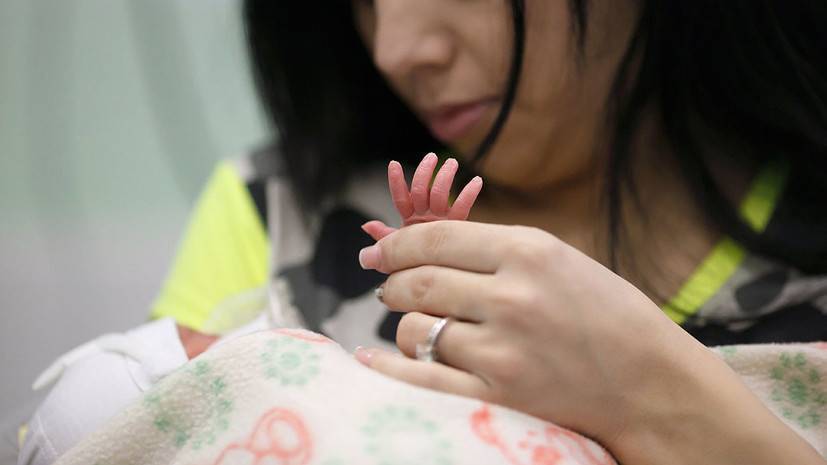 Более 420 тысяч семей получили материнский капитал с начала 2020 года