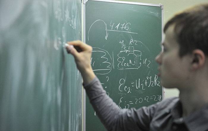 Шуплинска: для старшеклассников дистанционное обучение не стало вызовом