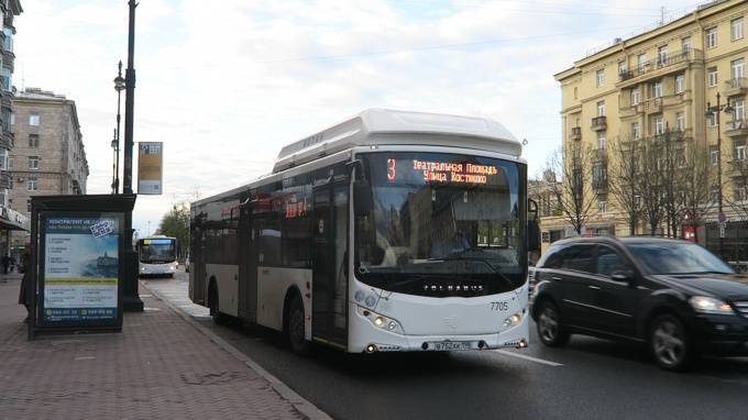 Между поселком Щеглово и станцией метро "Ладожская" запустили маршрут №462Р