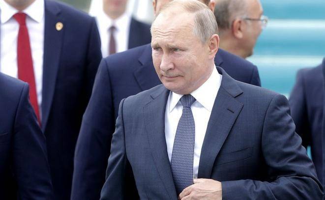 Владимир Путин поздравил лыжницу Ларису Лазутину с юбилеем