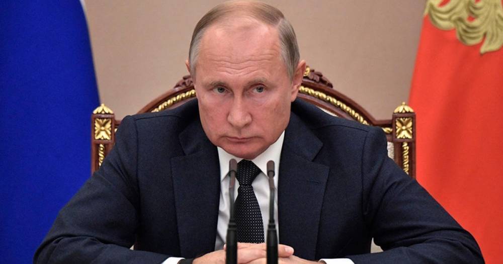 Путин: Некоторые поправки в Конституцию уже имплементированы в жизнь