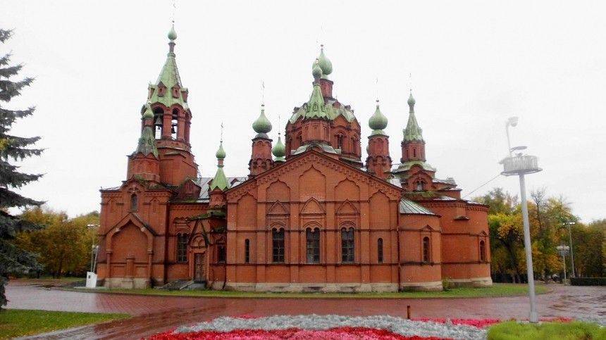 Челябинский храм временно переезжает в салон эротического массажа
