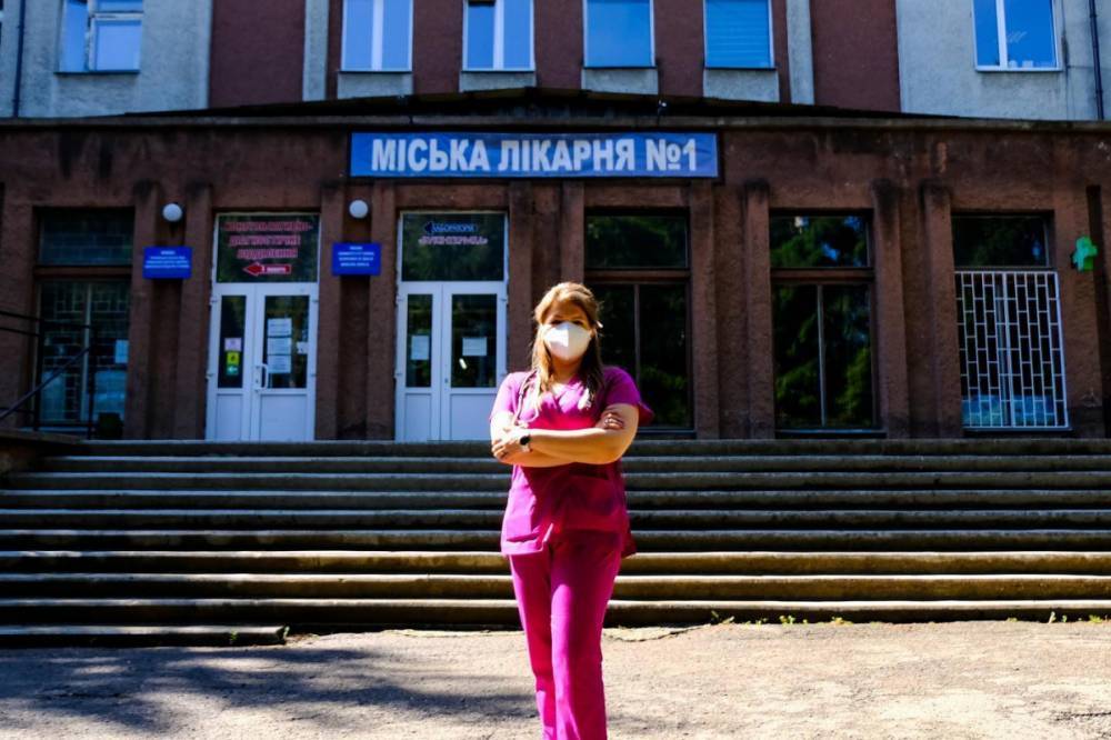 В Черновцах врач городской больницы второй раз заболела на коронавирус