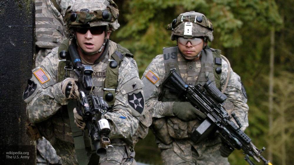 Двое военнослужащих погибли при стрельбе на базе ВВС США в Дакоте