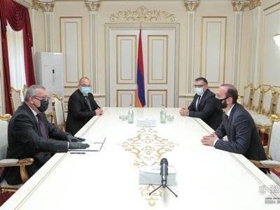 Спикеры парламентов Армении и Арцаха обсудили ряд вопросов