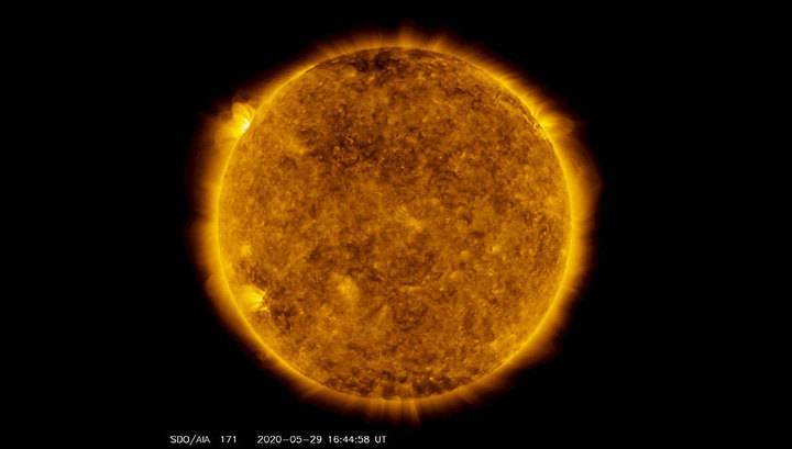 На Солнце произошла крупнейшая за несколько лет вспышка