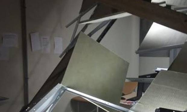 В Петербурге во временном госпитале в «Ленэкспо» для больных коронавирусом обвалился потолок