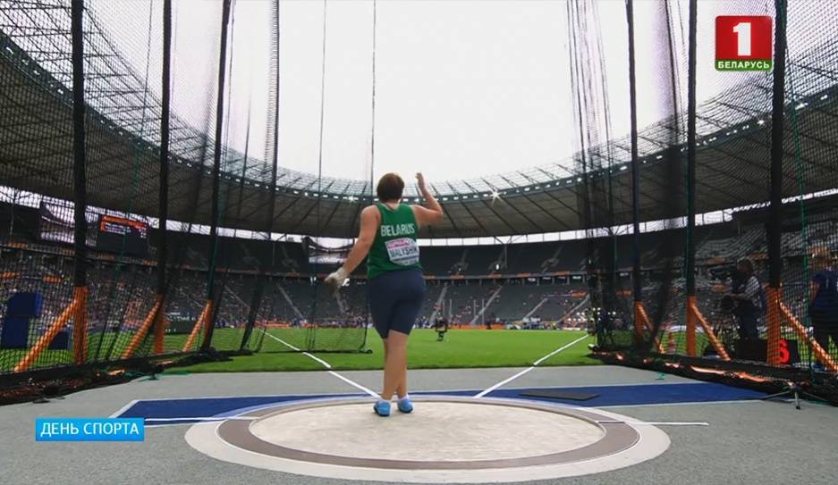 Анна Малыщик выходит в финал в метании молота на чемпионате Европы по легкой атлетике