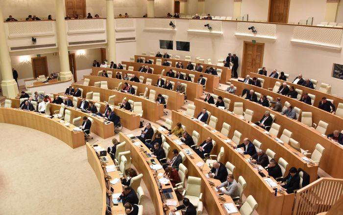 Названа дата голосования в парламенте за антикризисный бюджет Грузии