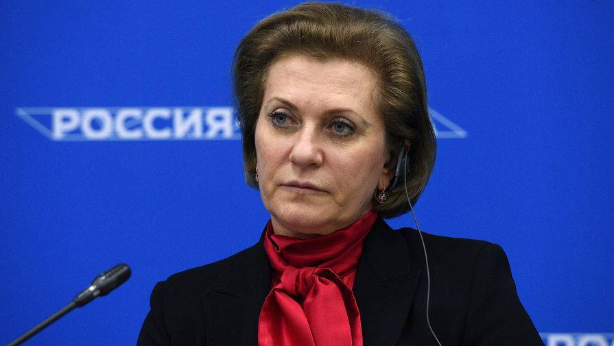 Попова заявила о сохранении «масочного режима» по всей России