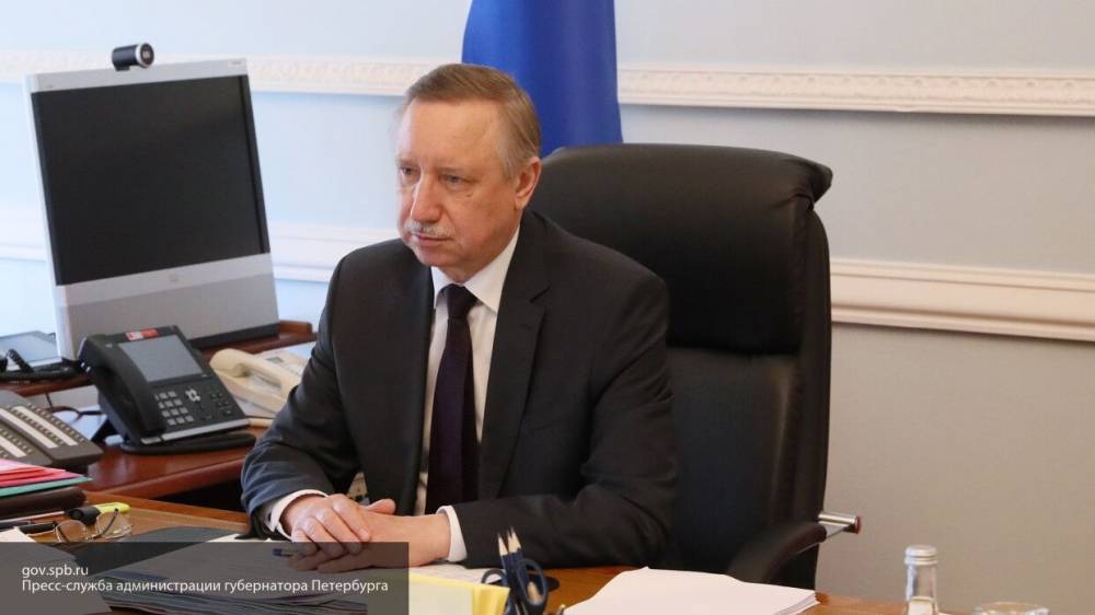 Беглов сообщил о планах поэтапного снятия ограничений в Петербурге