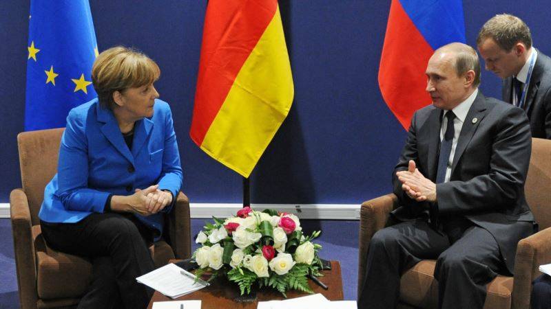 Путин и Меркель обсудили ситуацию в Сирии, Ливии и Украине