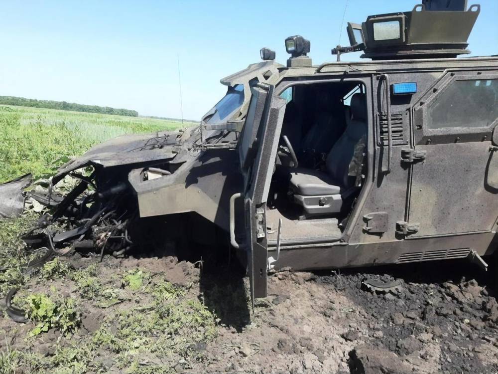 В бронеавтомобиле в Авдеевке подорвались шесть офицеров ВСУ