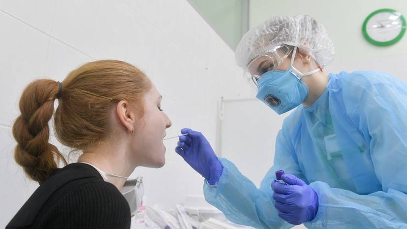 В России за сутки выявлено 8404 случая коронавируса