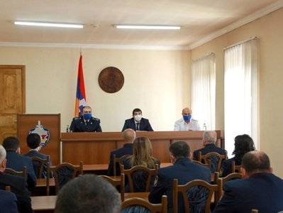 Президент Арцаха представил сотрудникам Генпрокуратуры нового генерального прокурора