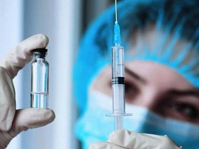 Две группы людей отобраны в РФ для испытания вакцины от коронавируса