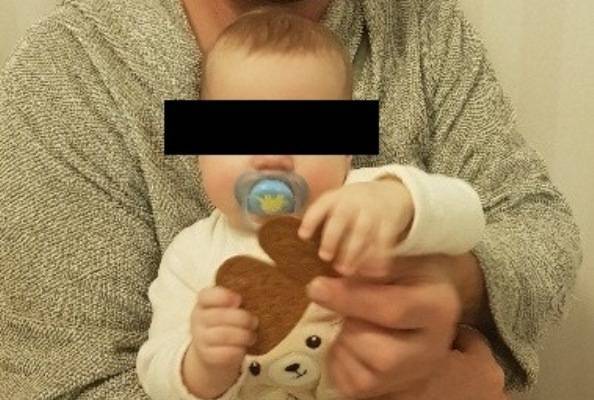 В посольстве РФ в Стокгольме держат на контроле ситуацию с россиянкой, у которой шведские власти забрали ребёнка