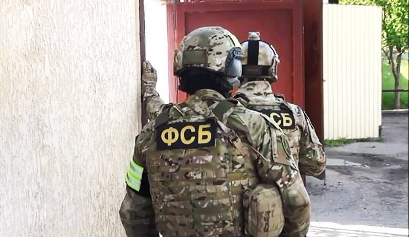 ФСБ предотвратила теракт на рынке в Крыму