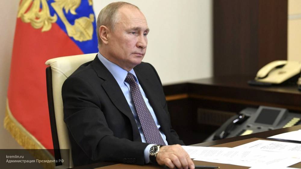 Путин призвал активизировать эксперименты с правовыми режимами