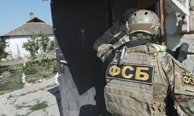 ФСБ сообщила о предотвращении теракта на рынке в Симферополе