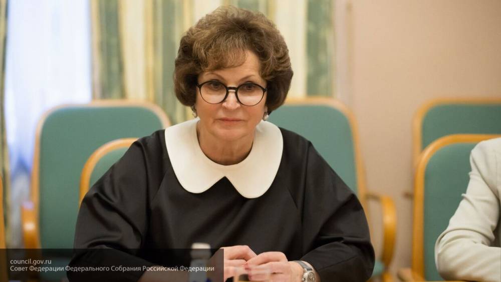 Глава союза женщин России Лахова выступила против однополых браков