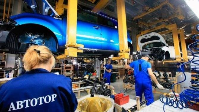 «Автотор» временно прекратил выпуск BMW