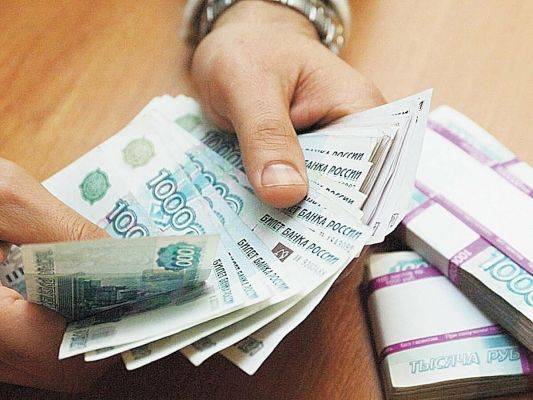 Банки получили поручительства на 216 млрд рублей для «зарплатных» займов