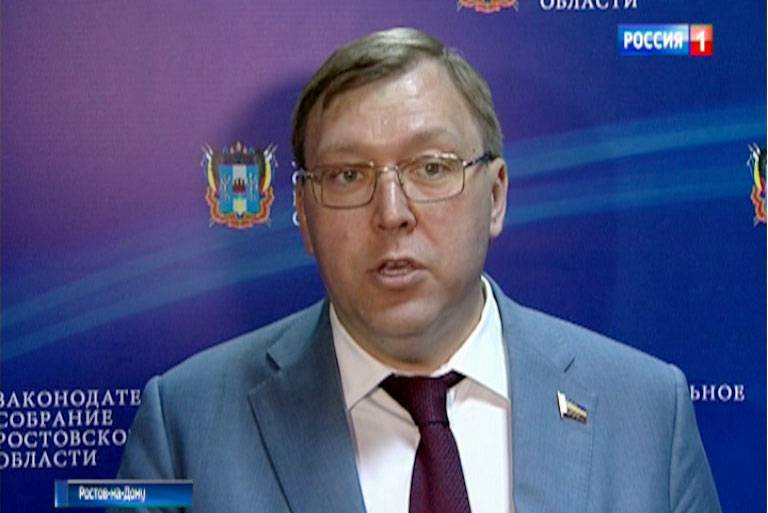 А. Ищенко прокомментировал выступление главы Дона перед депутатами с отчетом за 2019 год