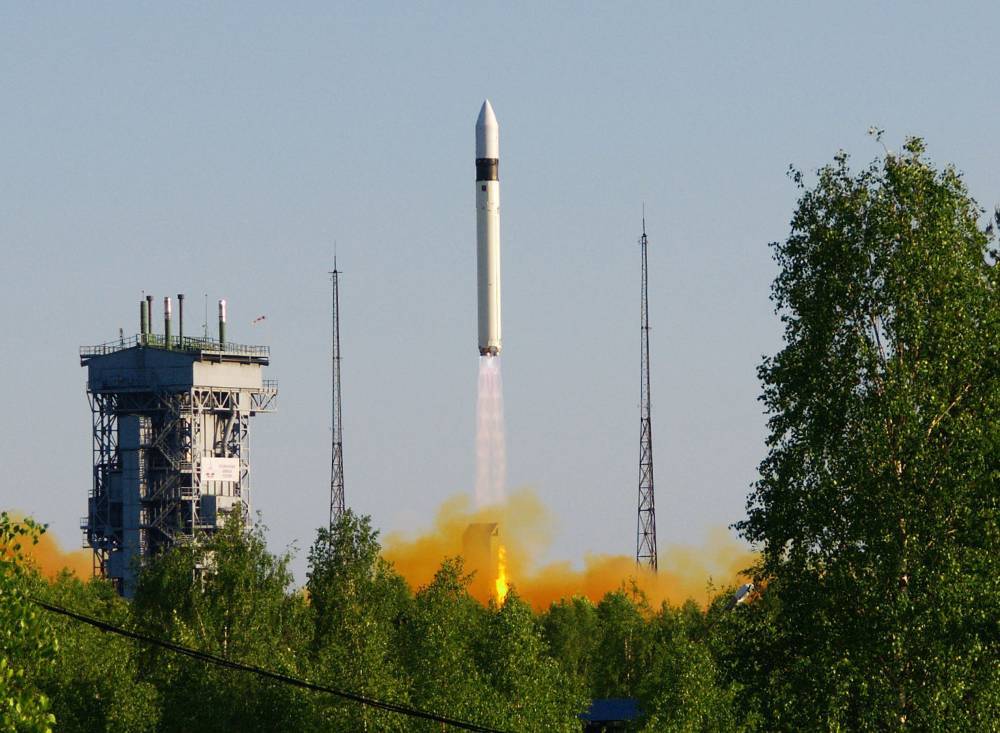 Россия будет строить легкие ракеты без привлечения украинских специалистов