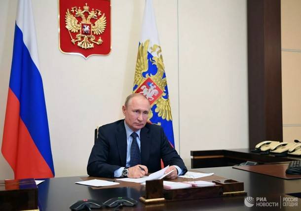 Путин рассказал, чему уделили особое внимание при обсуждении поправок