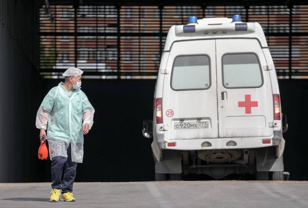 Главврач скорой помощи Москвы рассказал о работе в период пандемии COVID-19