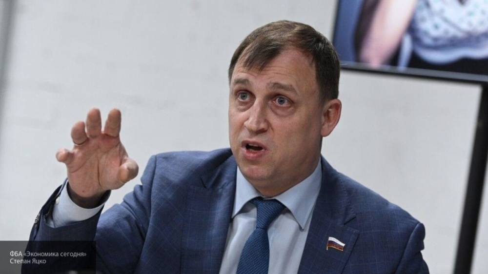 Вострецов заявил, что звездный статус не поможет Ефремову на этот раз избежать наказания