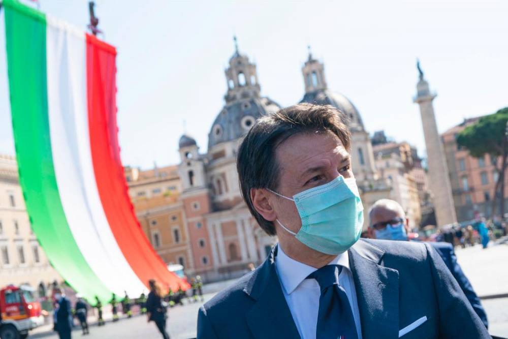 СМИ: Премьера Италии вызовут в качестве свидетеля по делу о действиях при COVID-19