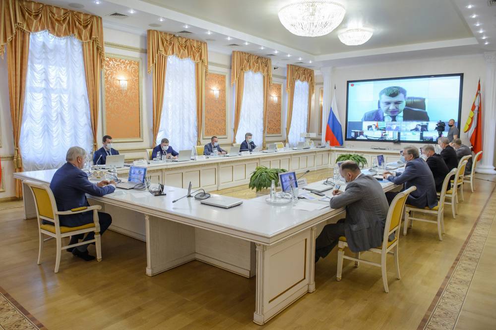 Глава Воронежской области поручил активизировать работу над нацпроектами