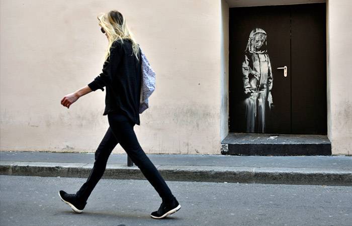 Пропавшее граффити Бэнкси, посвященное теракту в Париже, обнаружили в Италии
