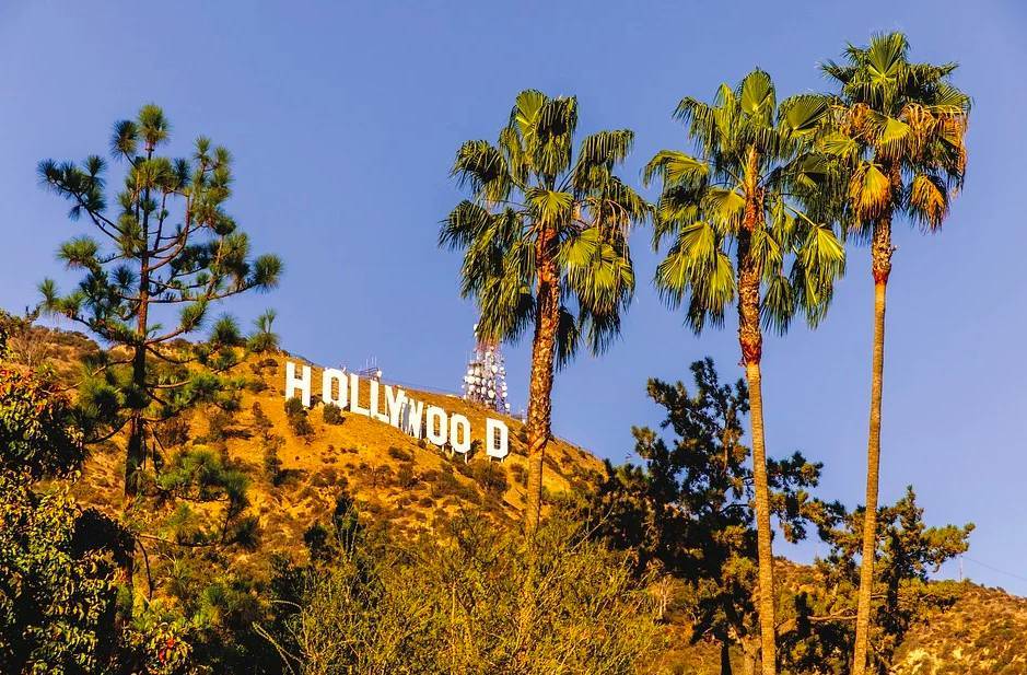 Киностудии Голливуда возобновят съемки 12 июня