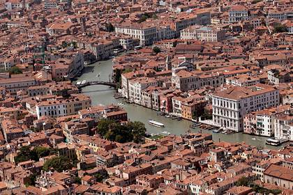 Италия возобновила продажи домов за 1 евро