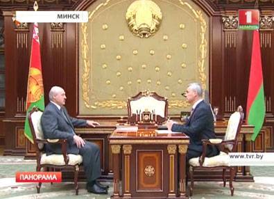 Глава государства встретился с председателем Палаты представителей Владимиром Андрейченко