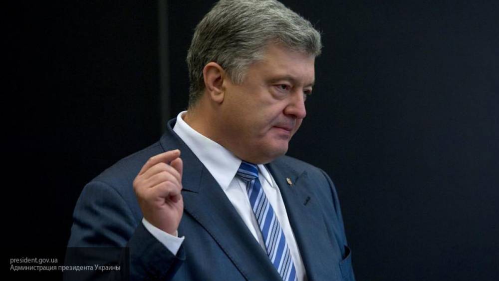 Порошенко затеял скандал с генпрокурором Украины на русском языке