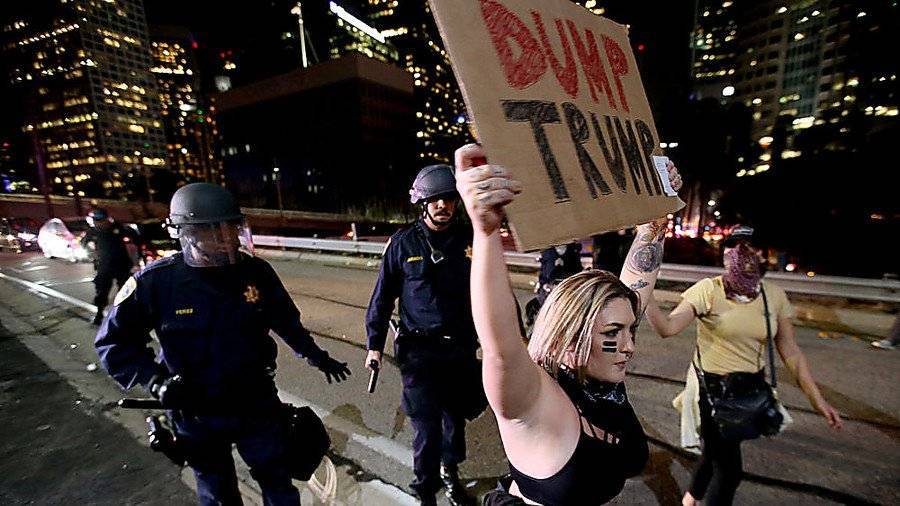 Протесты вынудили Трампа заняться реформой полиции