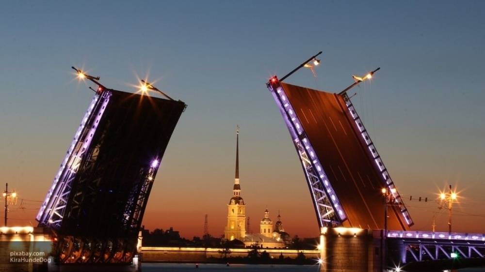 Мосты в Санкт-Петербурге решили не разводить в ночь с 12 на 13 июня