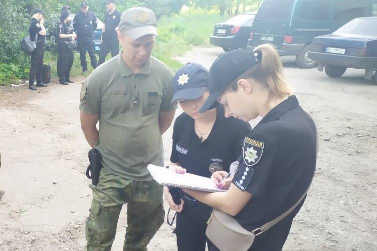 На Луганщине полиция 7-е сутки ищет без вести пропавшего подростка