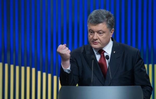 Генпрокурор Украины заявила, что Порошенко ворвался к ней в кабинет и оказывал давление
