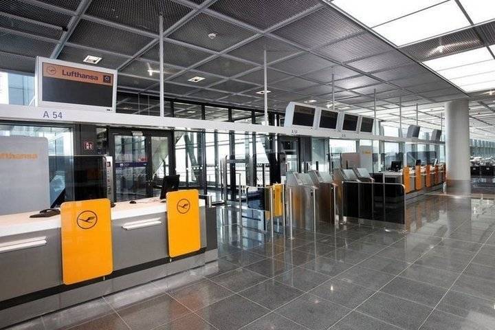 Германия: Lufthansa вывезет пассажиров в случае обострения пандемии