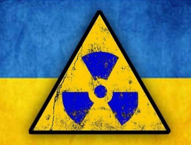 Зеленскому предложили устроить ядерные взрывы в России и Венгрии