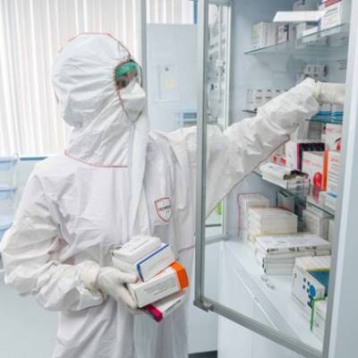 В российские клиники поступил первый отечественный препарат от коронавируса