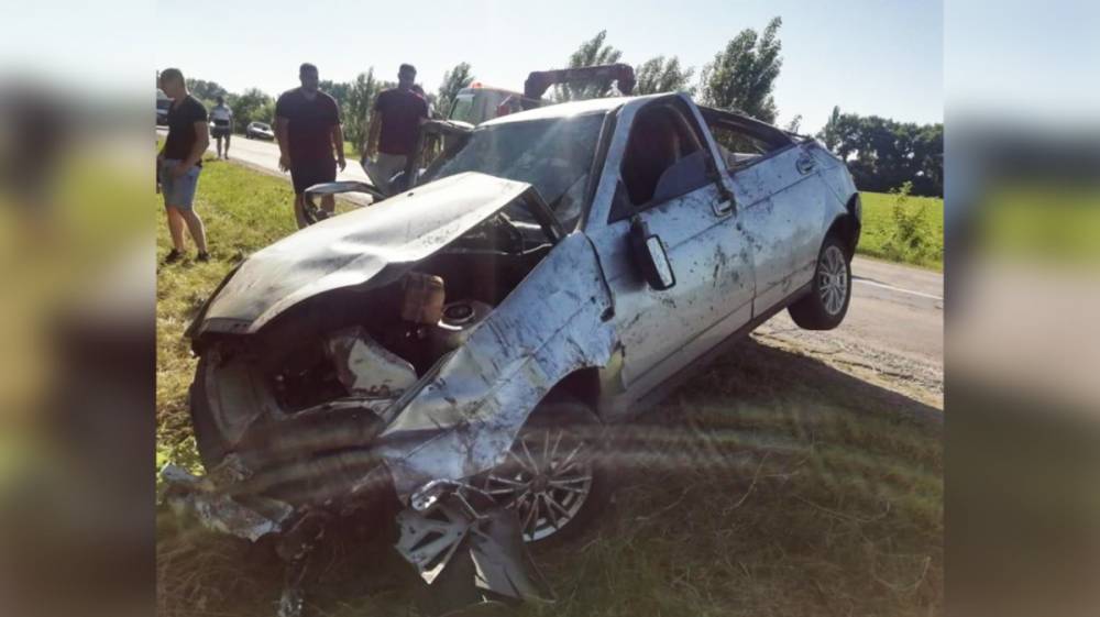 В Воронежской области в перевернувшейся легковушке погиб водитель