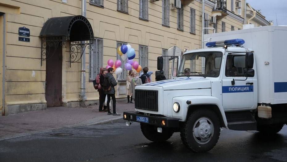 Депутаты обсудят запрет на "веселящий газ" в Петербурге