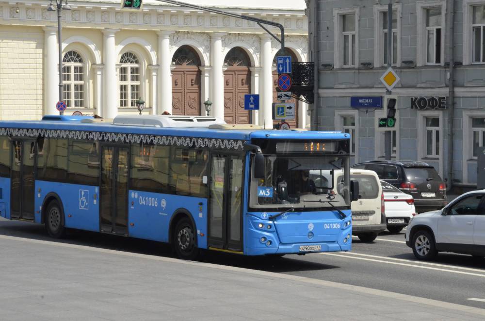 Более 290 новых автобусов пополнили парк Мосгортранса